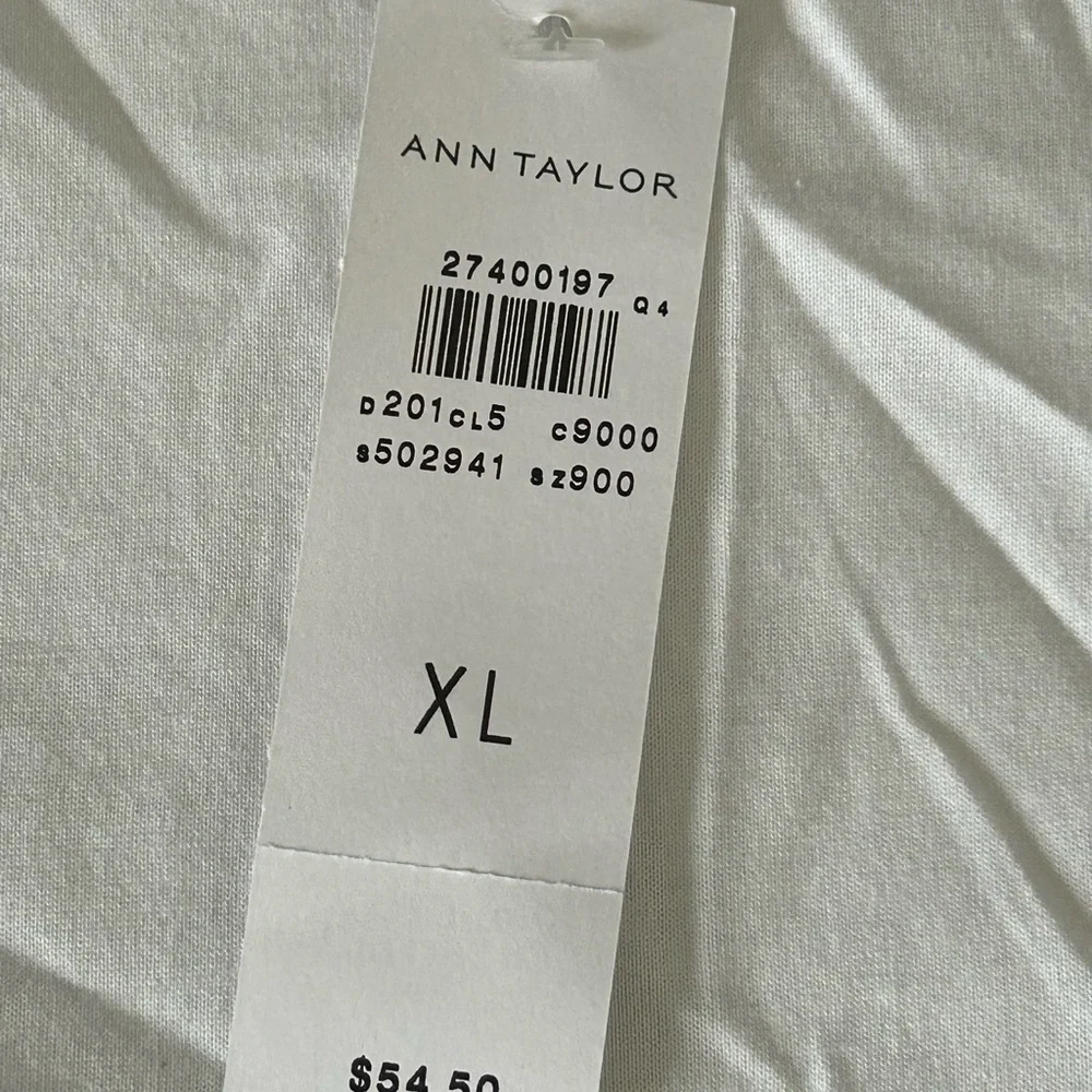 NWT Ann Taylor Lace Sleeve Mixed Media Tee White 
Size XL - Picture 3 of 6